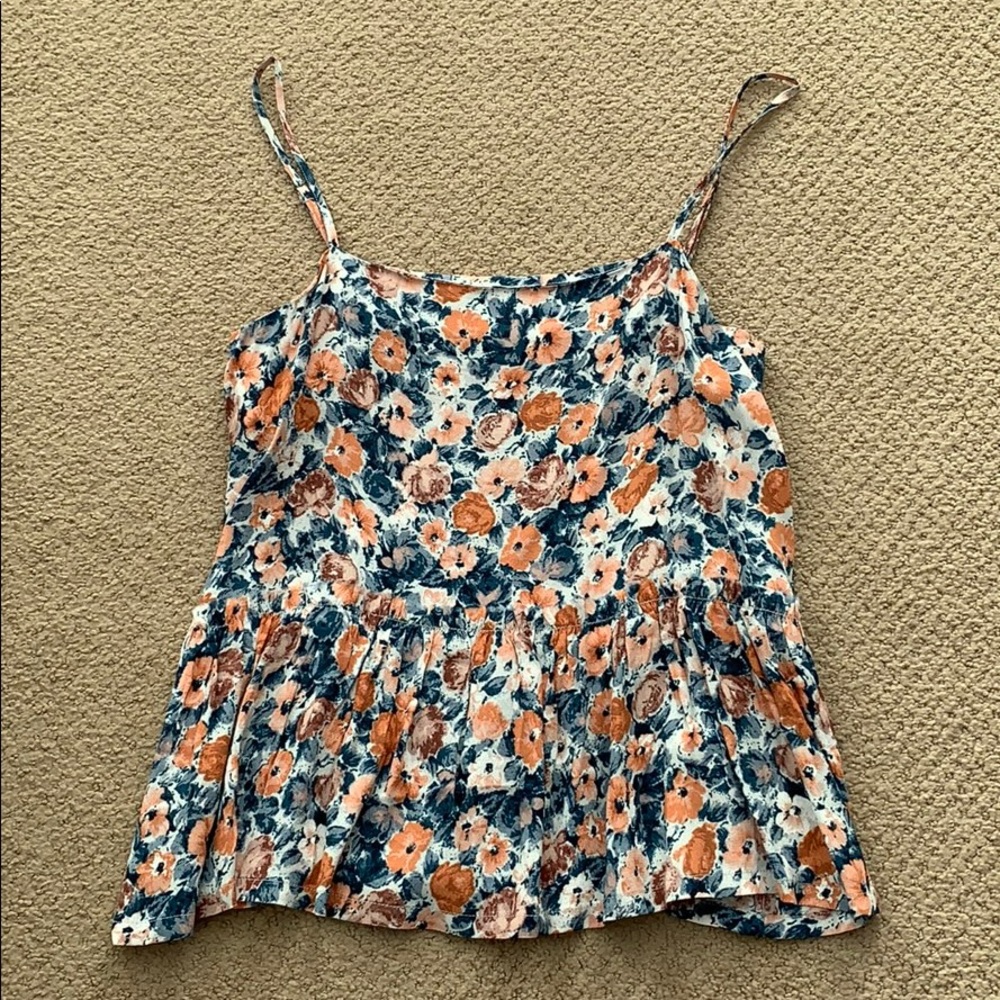 Current/Elliott top